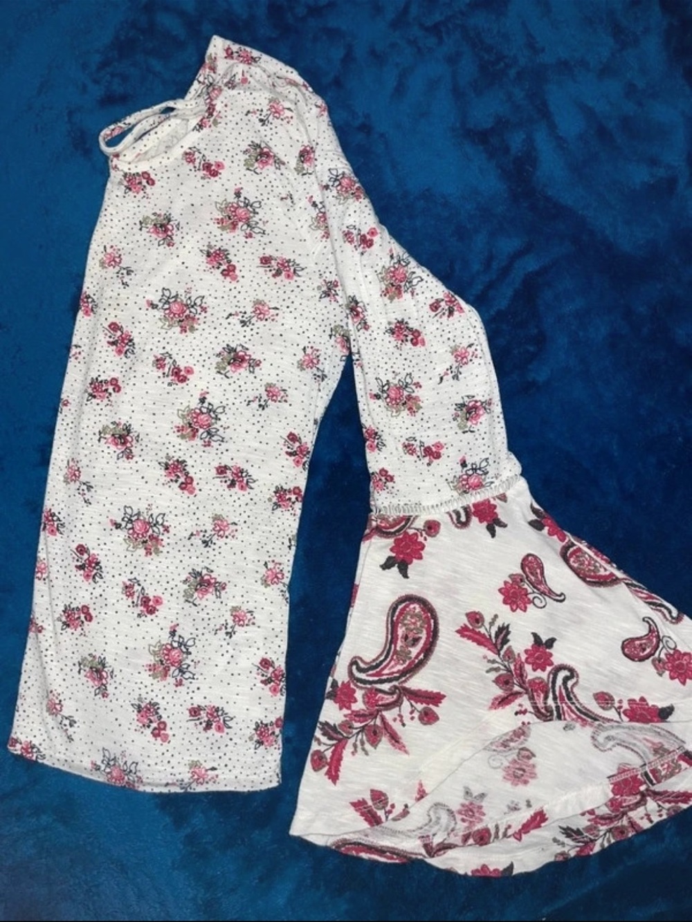 Women's White Floral & Paisley Blouse - Pink Floral Print